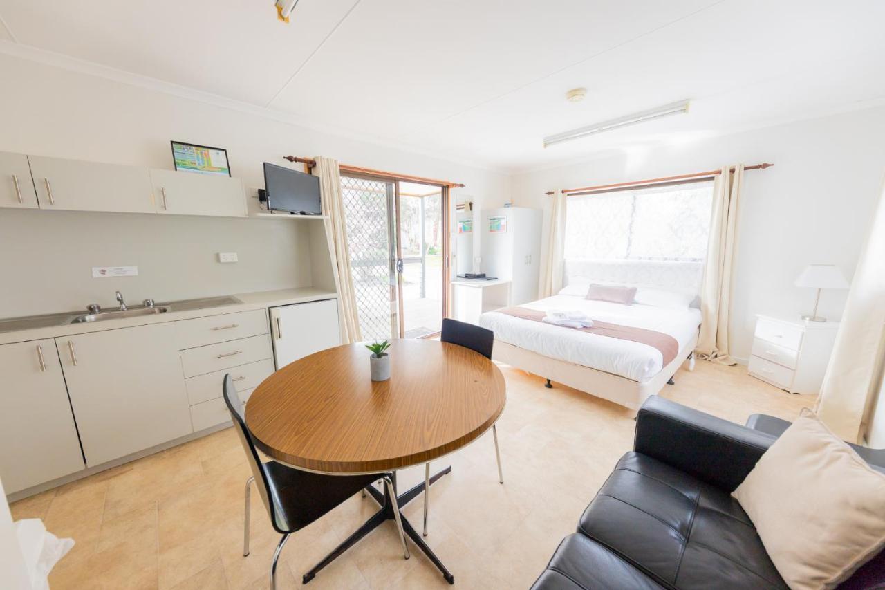 BIG4 Breeze Holiday Parks - Eildon Exterior foto